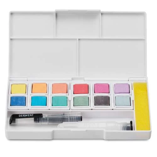 Coffret Aquarelle Nuances Pastels De 12 1/2 Godets Derwent 3 Coffret Aquarelle Nuances Pastels De 12 1/2 Godets Derwent – Image 3
